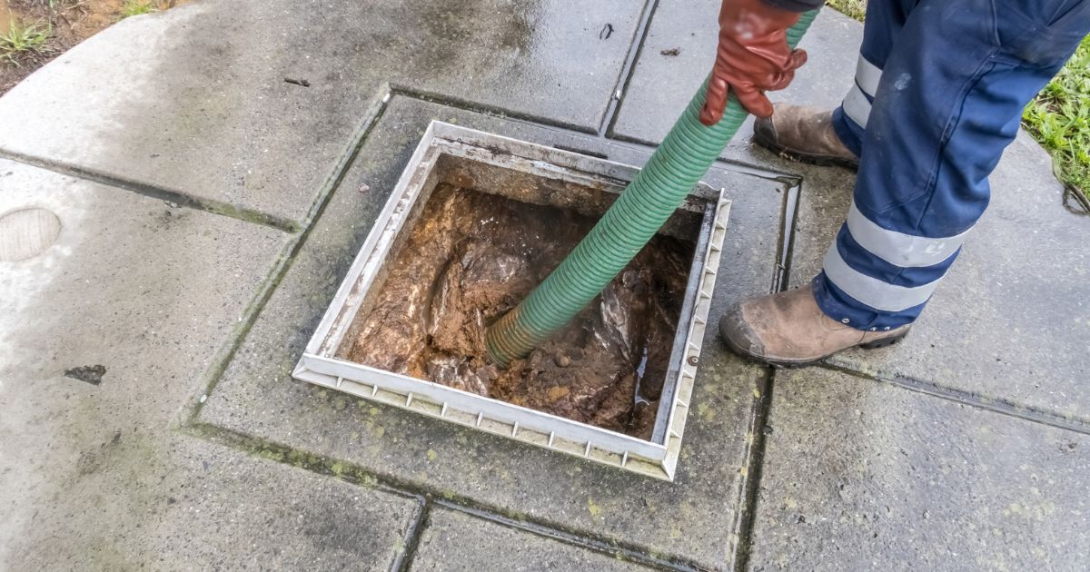 I žumpa má svá pravidla: Pokuta až 20 000 Kč aneb jak se jí vyhnout