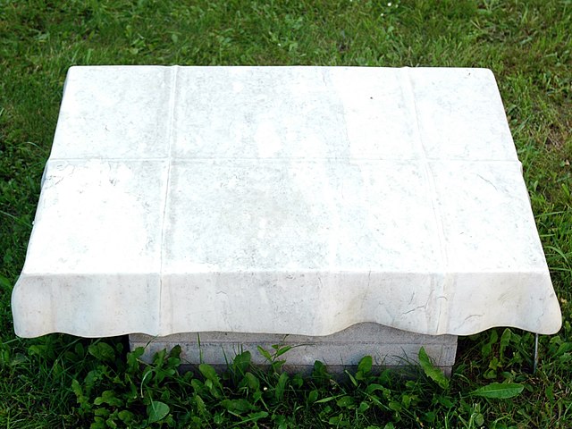 Skvrny z ubrusu zmizí jedna báseň, chce to obyčejnou sodu