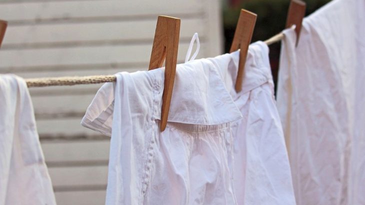 Jak vybělit bílé prádlo Aspirinem