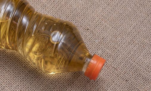 Plíseň se v pračce už neobjeví, stačí ji jednou důkladně vyčistit octem