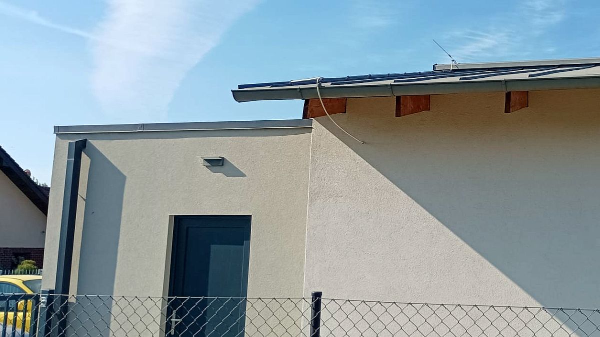 Čínský systém chlazení střech může podle měření snížit jejich teplotu až o několik stupňů